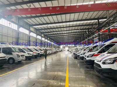 Factory Supply Foton G7 Ambulance for Patients Transfer, Foton Ambulance, Ambulance Vehicle image 6