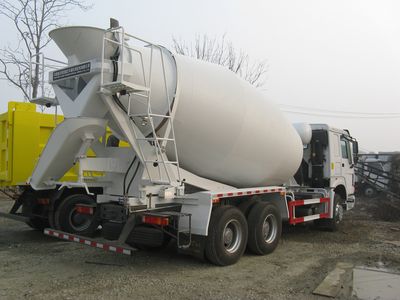 Sinotruk HOWO 8cbm 10cbm 6X4 Concrete Mixer Truck, Mixer Truck, Mix Truck image 3