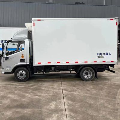 Foton/4X2 Refrigerated-Truck for Delivery/Transport/Distribution/Freezing Food/Veg on-Sale, Refrigerated Truck, Refrigerated Box Truck image 3