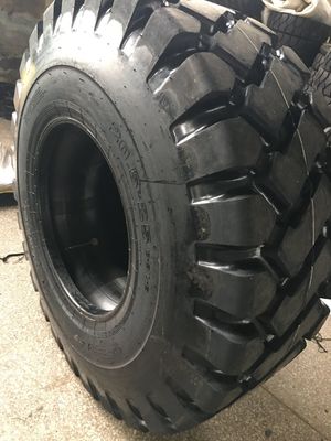Size 16/70-20 Loader Forklift OTR Tire off-The-Road Tyre L-3 New, Loader Mine Forklift Trucktire Bulldozer Tire, Bias Tire Loaders Tires image 2