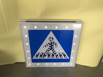 Solar Traffic Warning Sign / Flashing Road Sign for Roadway Safety, Traffic Guild Sign, LED Traffic Guild Sign image 2