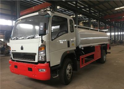 5000 Liters HOWO Fuel Tanker (LHD, RHD Right Hand Drive Diesel Delivery Refueling Truck 1500 -2000Gallon), Fuel Tanker, Oil Tanker image 6