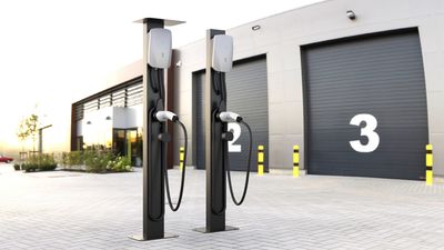 Bluesky 3.5kw Type 2 Connector Bluetooth Home APP AC EV Charger with Power Cable, Electric Car Charger, Electric Car image 3