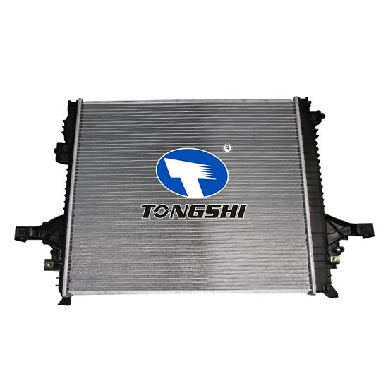 Radiator for (Volvo) Xc90 2.5t 02- at image 2