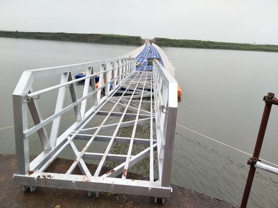 Aluminum Alloy Gangway for Floating Dock Pontoon Sailing Boat Ladder Float image 3