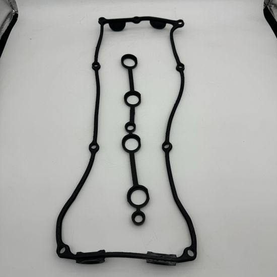 Engine Cover Valve Gasket 13270-70f01 image 4