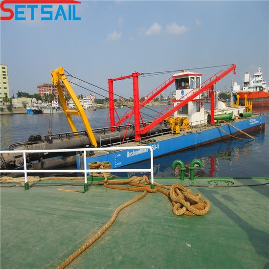 Made in China Factory 28 Inch Cutter Suction Dredging Boat image 5