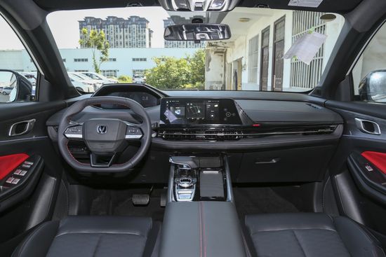 Changan CS55 Plus 2024 Third-Generation 1.5t DCT Luxury SUV Car Vehicle Auto Car image 5