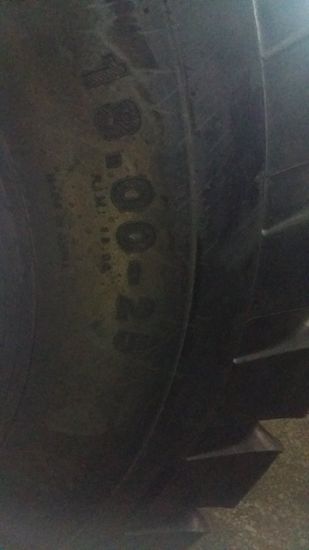 Top Trust Used on Loaders L-3/E-3 OTR Tyre (1600-25) image 5