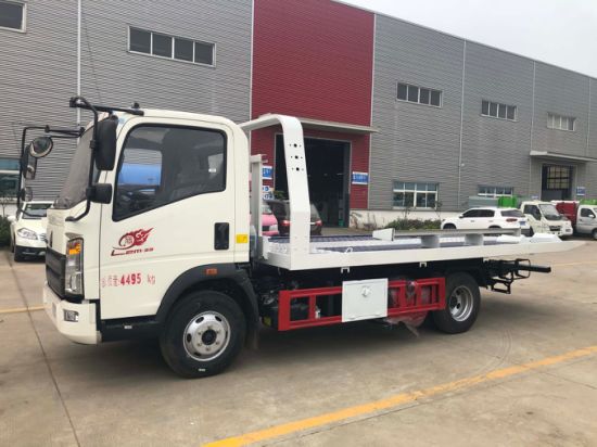 Sinotruk HOWO 4tons Flatbed Tow Truck 4ton 3-7t One-Towing-Two Platform Wrecker Heavy Duty Truck image 3