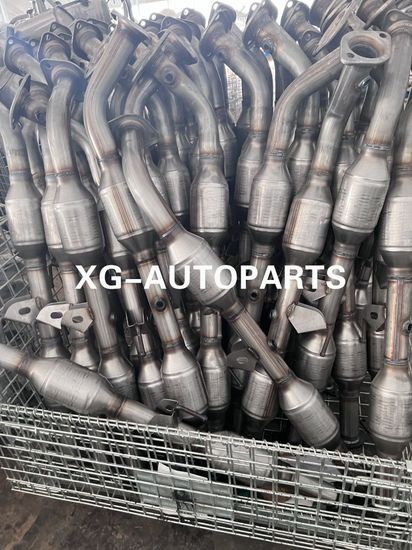 Exhaust System Catalytic Converter for T Oyaota Prado 4000 New Model image 5