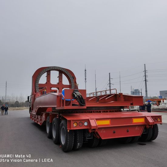 Factory Direct Sale Wind Power Us Truck 13 Meter Low Bed Semi-Trailer Yellow Lowbed Semi Trailer image 4