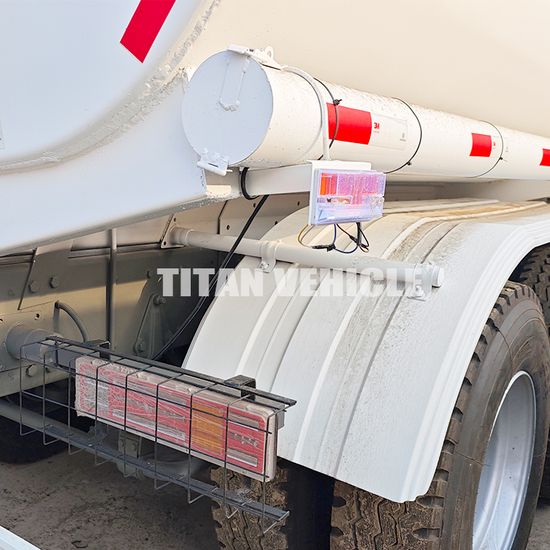 Good Condition Cheap Price 20000 23000 Liter 5000 Gallon Second Hand 371HP Rhd LHD 6X4 10 Wheel Used Sinotruk HOWO Diesel Gasoline Oil Fuel Tanker Tank Truck image 6