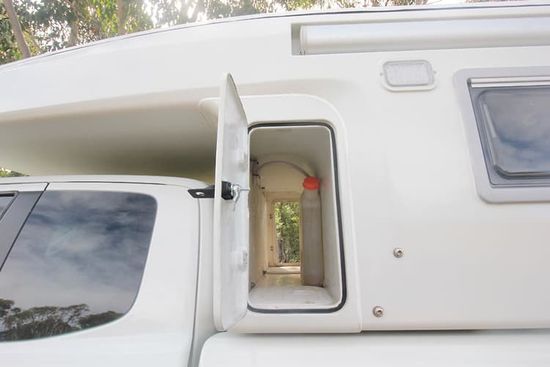 Australian Standard Fiberglass Truck Camper Slide on Pickup Truck Camper Pop up Camper with Kitchen image 4
