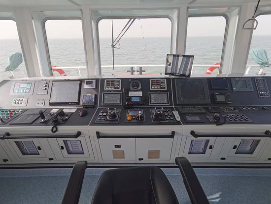 L-Drived Well Mounted Controllable Pitch Azimuth Thruster for River Cruise Vessel image 4