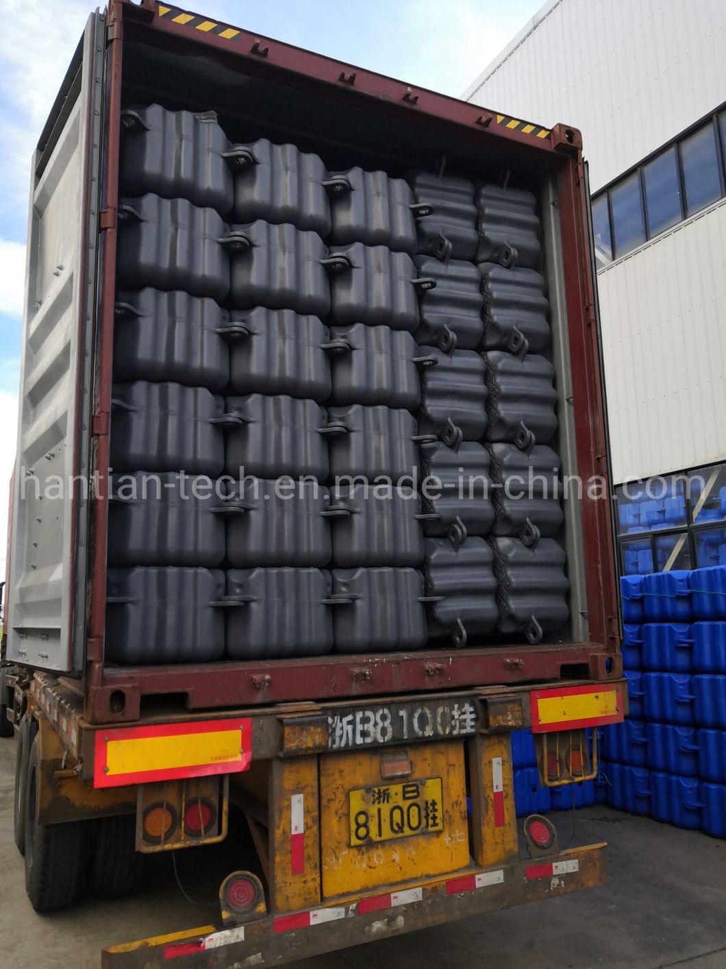 Highly Durable HDPE Plastic Modular Floating Docks Pontoon Made in China