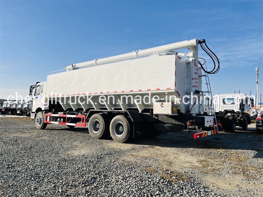Customized FAW 6X4 12tons 24FT Aluminium Bulk Feed Trucks with Electric Auger Price Made in China