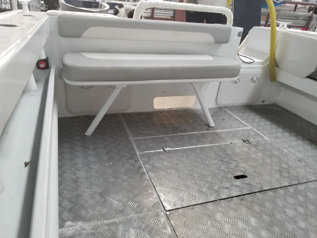 5.5m Aluminum Fishing Boat Center Console with T Top Orange