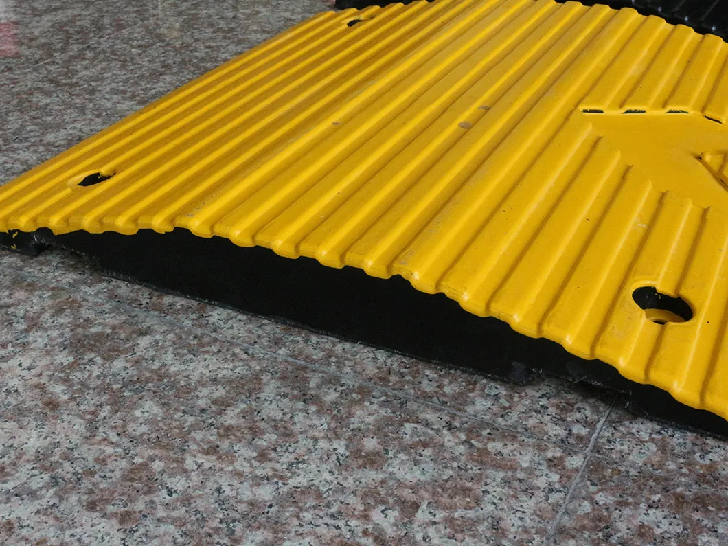 500mm High Quality Road Safety Rubber Speed Hump