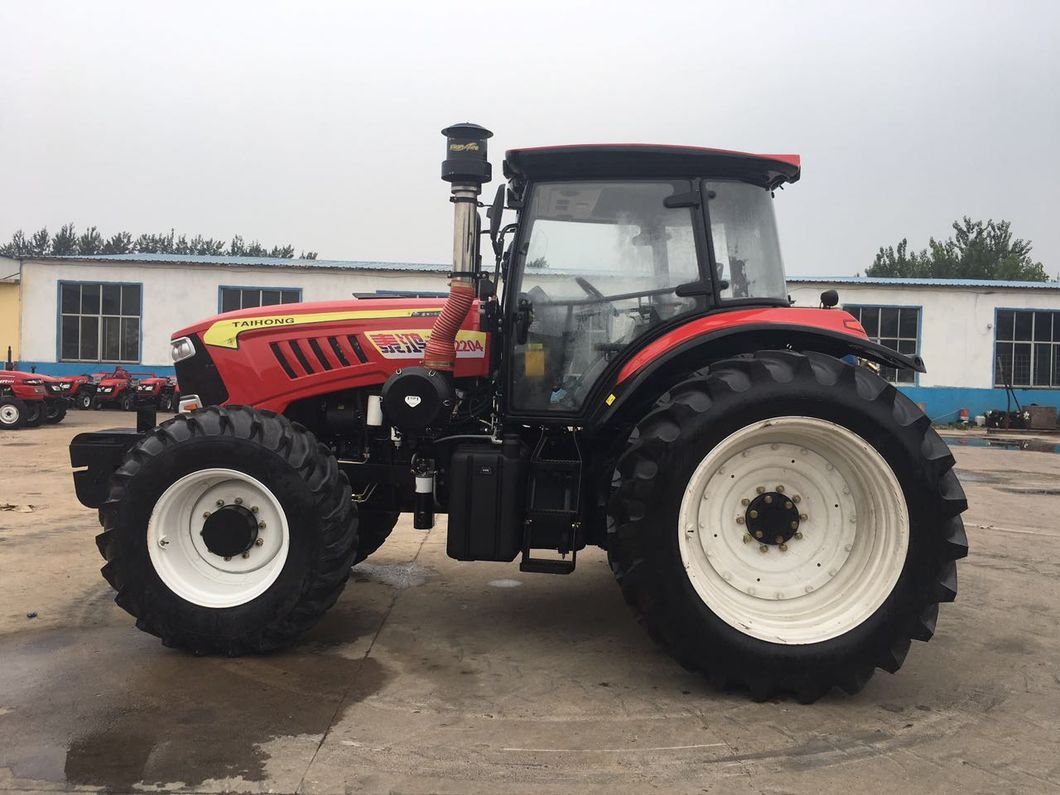 Agricultural Machine Parts 220HP 240HP 260HP 4WD Compact Tractor Farm Tractors with Lowest Price