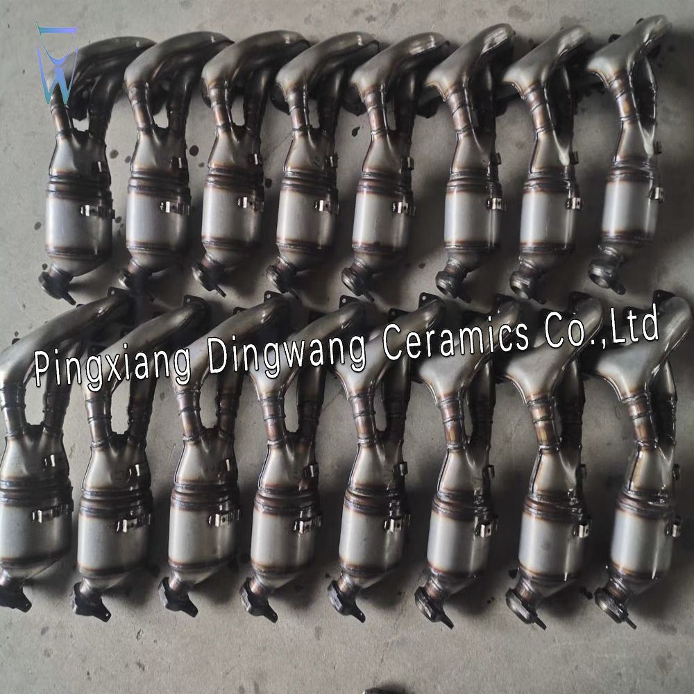 Auto Exhaust System Catalytic Converter Ceramic Catalyst