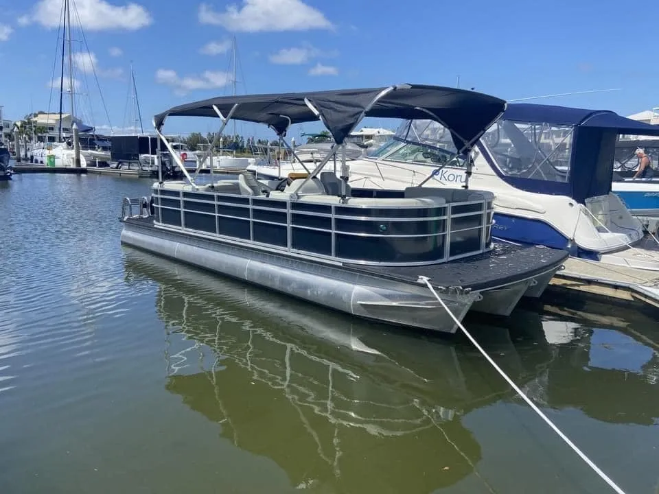 19FT Quality Aluminum Pontoon Boats