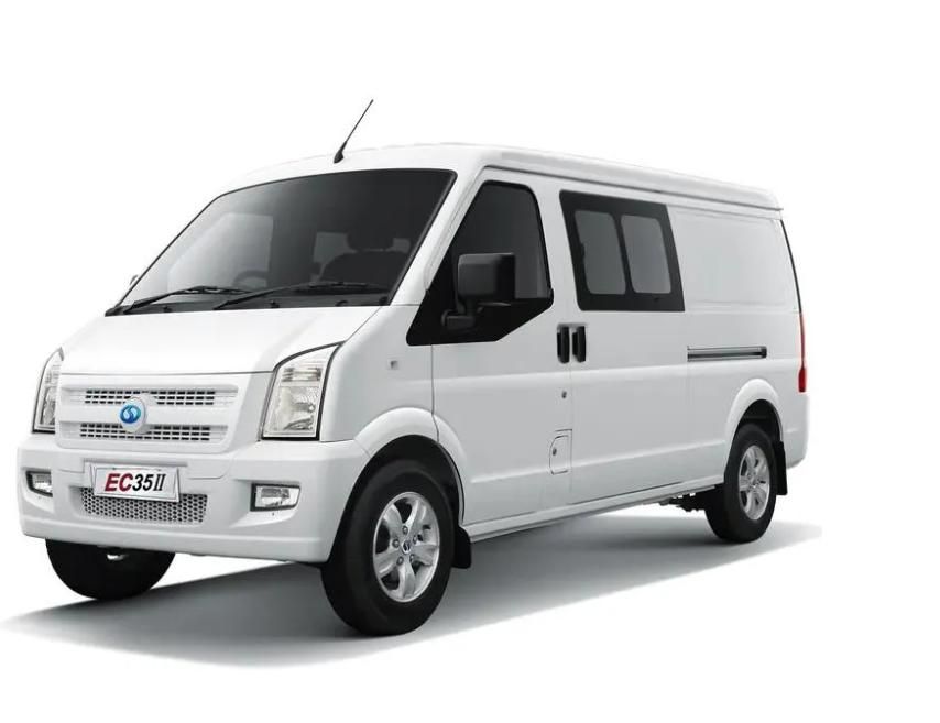 Dfsk Ec35 Pure Electric Truck Has Large Space
