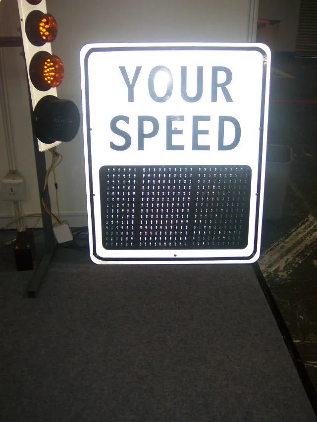 Solar Powered Radar Speed Detecting Signs