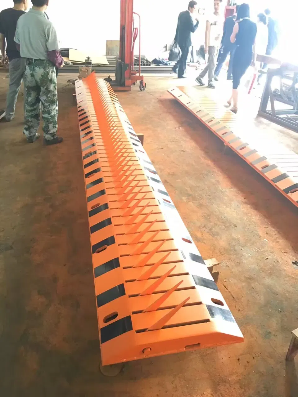 2019 Newest Design Traffic Automatic Tire Killer Barrier