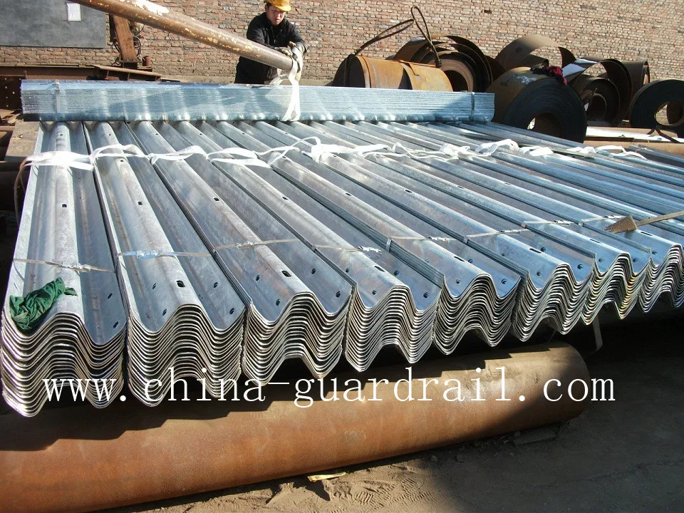 Galvanized Aashto M180 Seguridad Vial W Beam Highway Guardrail