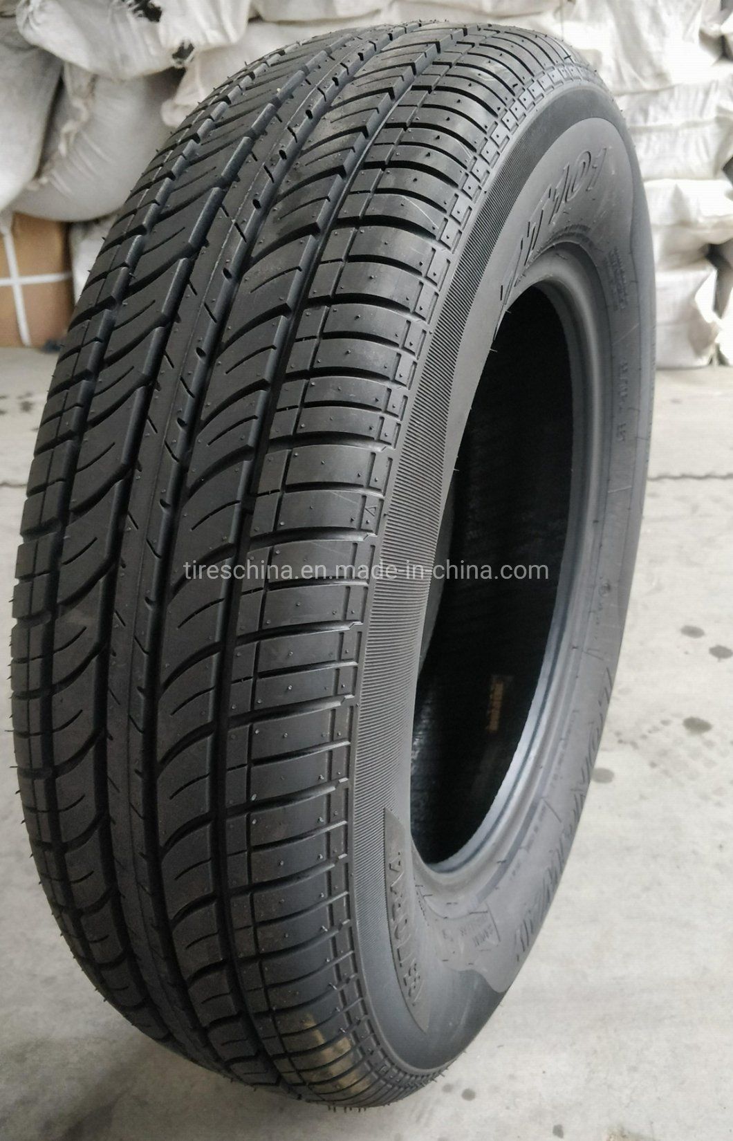 Longway/Comfast/Treadura Brand Cheap Price Mini Car Tires Economic PCR Zt103 145/80r13 155/65r13 155/70r13 155/80r13 165/65r13 Passenger Car Tyre