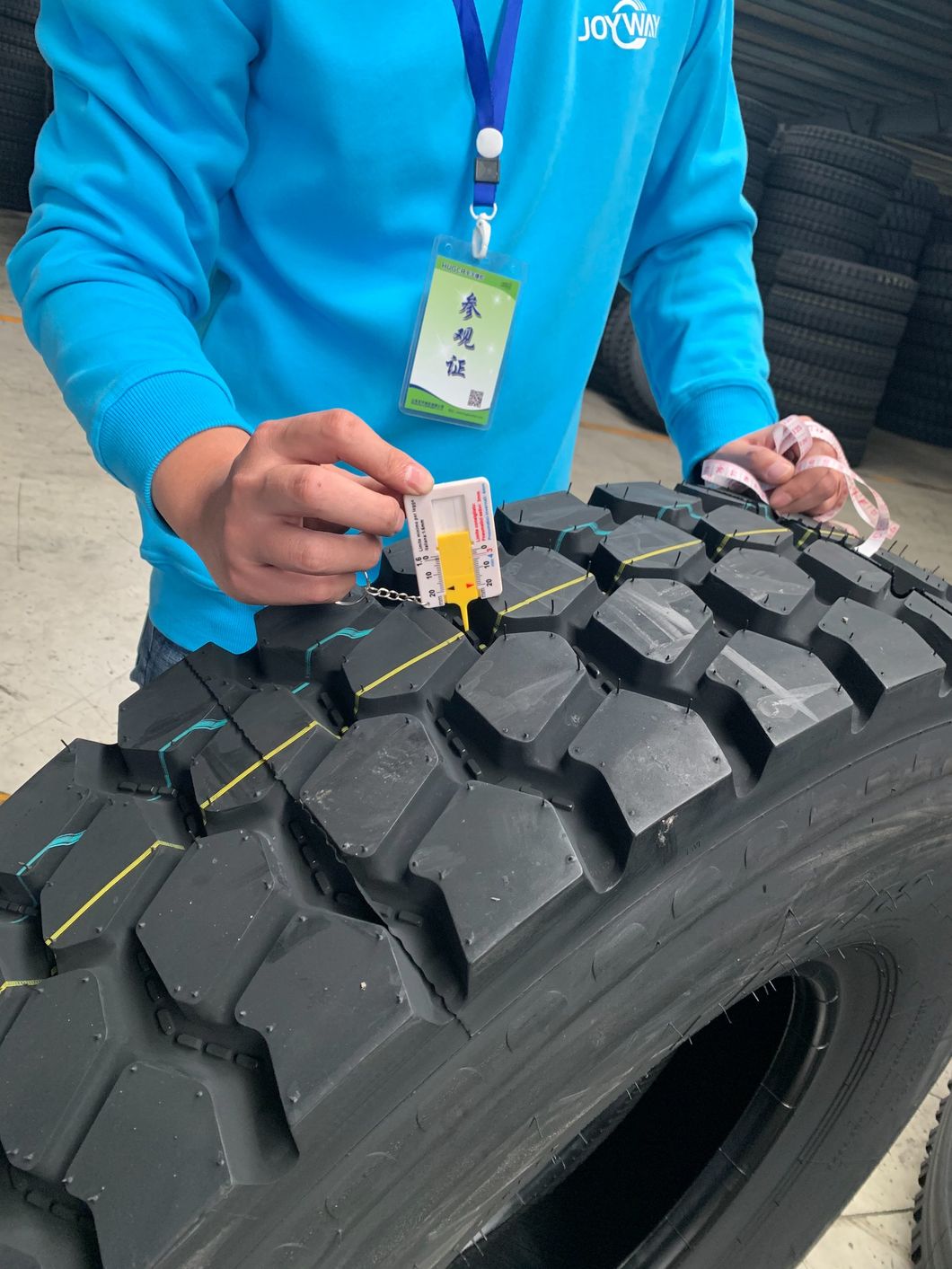 New All Steel Radial with Tube Truck Tire 900r20, 1000r20, 1100r20