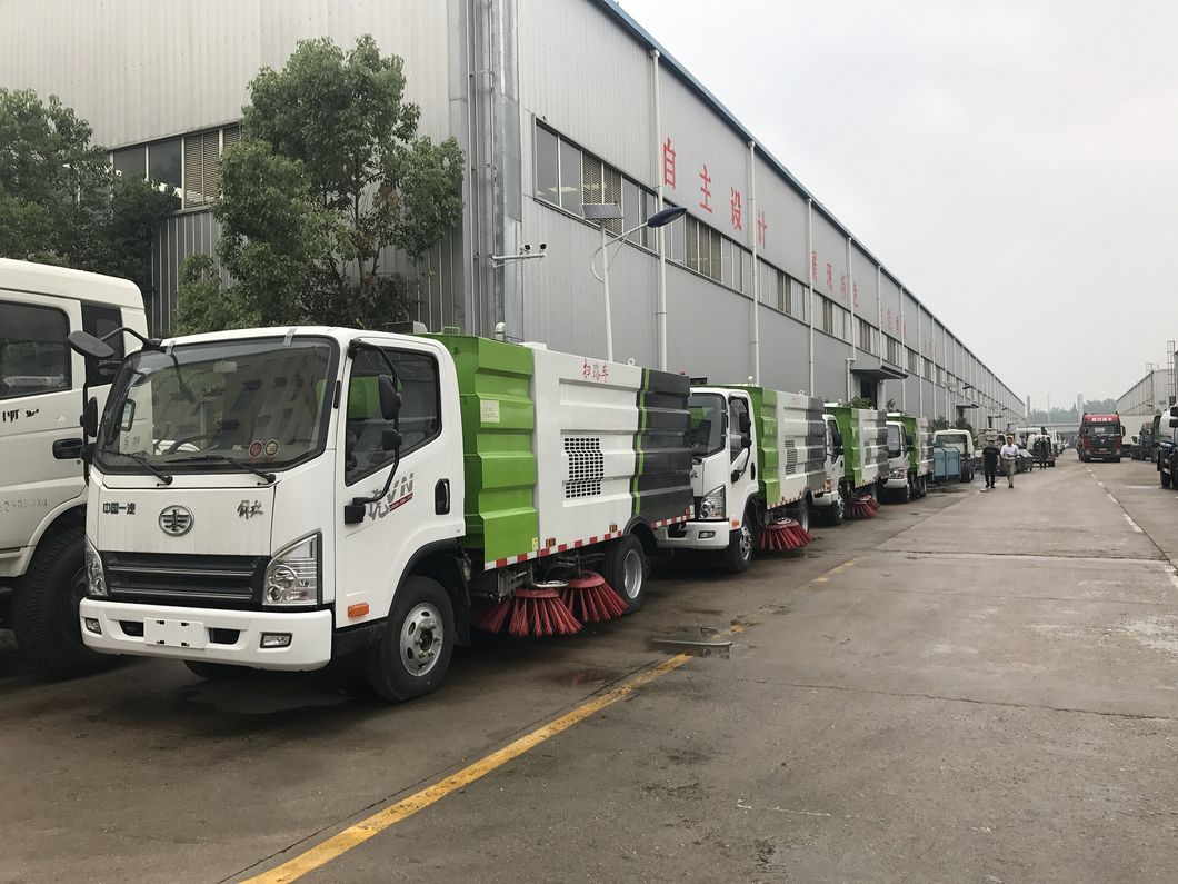 Isuzu Road Sweeper 2000L Water + 5000L Sweeper Truck