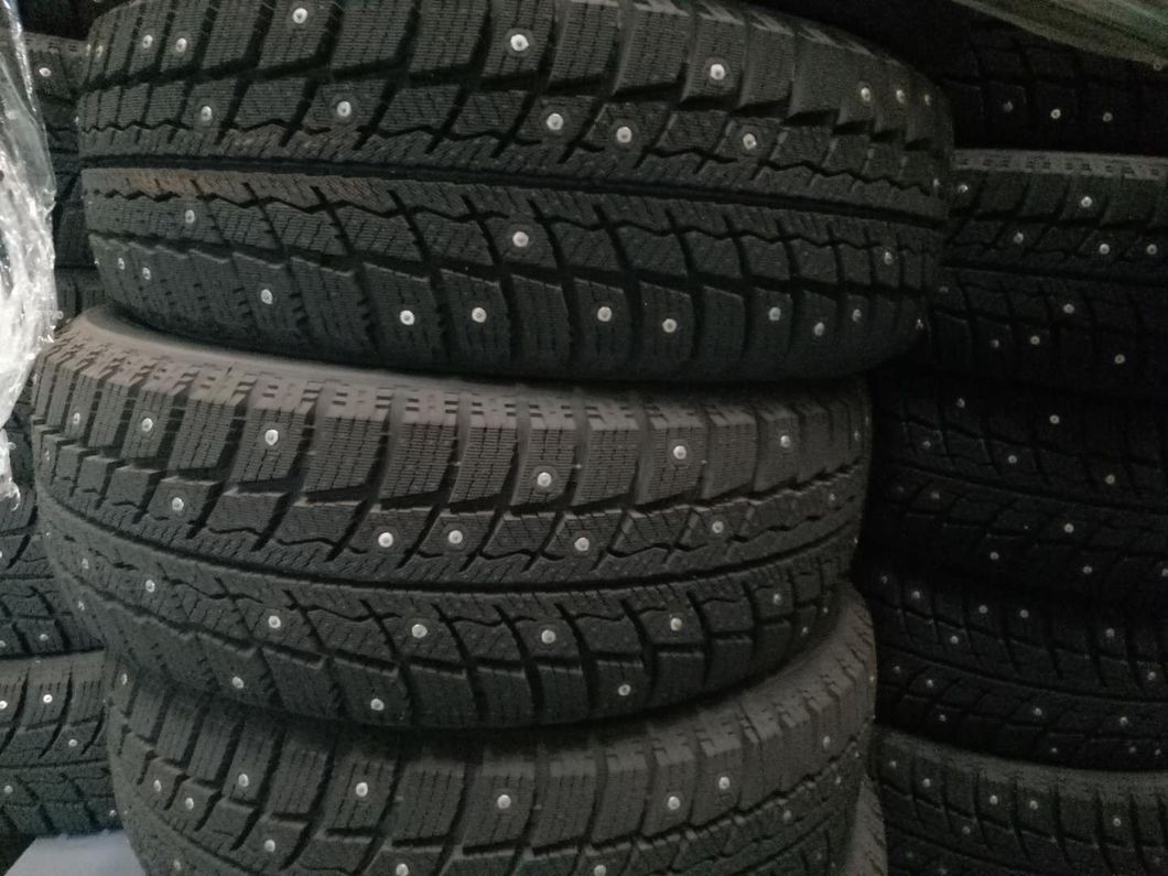 Zeta Brand Passenger Car Tire Studded Snow Winter Tyre with Spikes All Season Tires Runflat Tyre Summer Tyres 195/65r15 205/60r16 215/65r17 215/65r16c 185/65r14