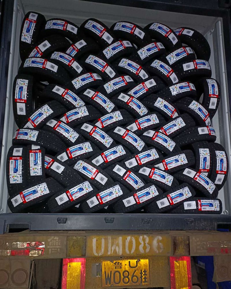 Zeta A8 Pace Toledo High-End Brand Passenger Car Tires Winter Tyresvan SUV Tyres195/70r15c 205/70r15c 225/70r15c 195/65r16c 205/65r16c 215/65r16c 235/65r16c 8pr