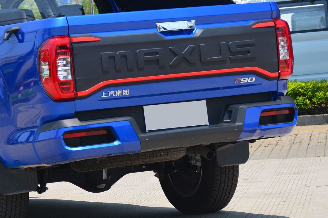 Ym046 Maxus Second Hand Car T90 2021 2.0t Single Supercharged Manual Two Drive High Chassis Elite Long Box