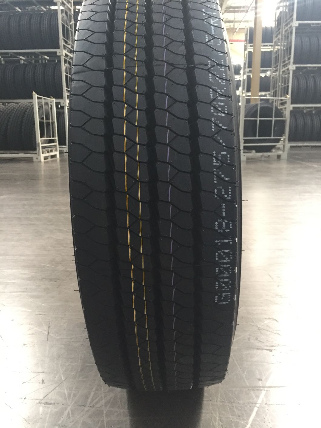 Good Performance Duraturn Dynacargo Urban Bus Radial Car Tire Y998, Y999