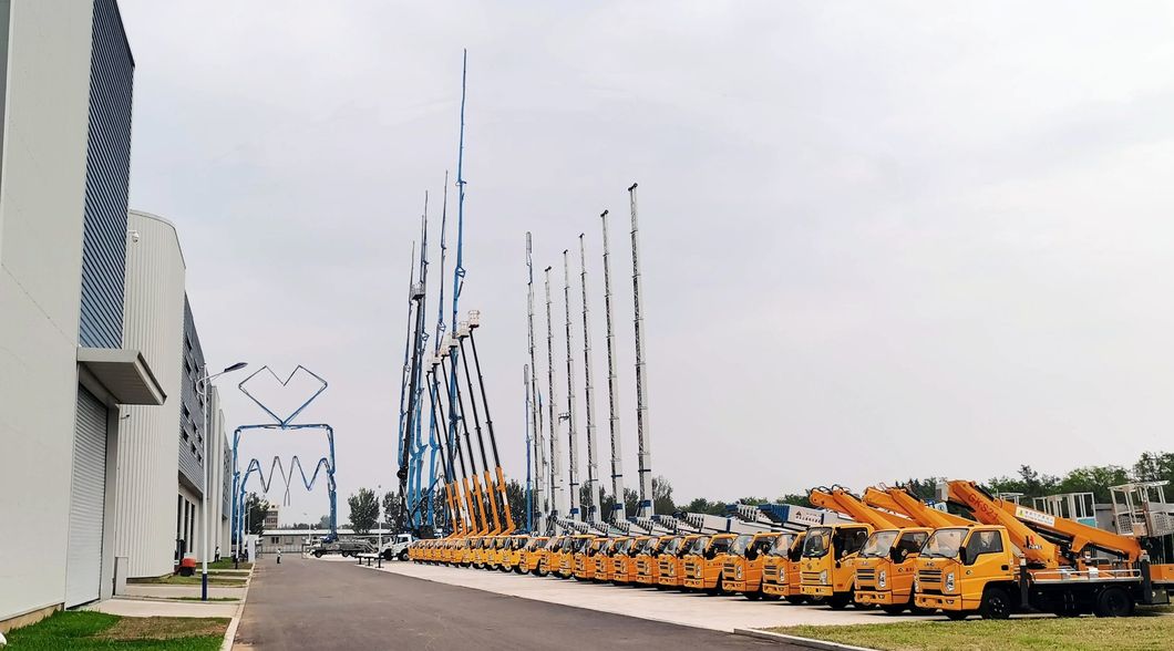 40m 45m 50m HOWO 4X2 Vehicle Mounted Bucket Lift Truck Aerial Working Truck Work Platform Other Trucks 90 Degree 30 Meter Ens