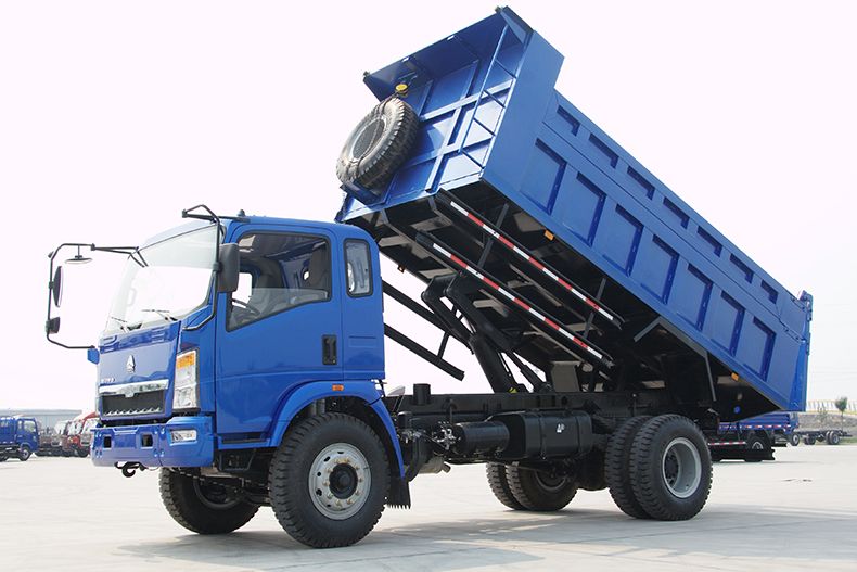 Sinotruk HOWO 4*2 2 Ton 5 Ton Light Sand Dump Truck Mini