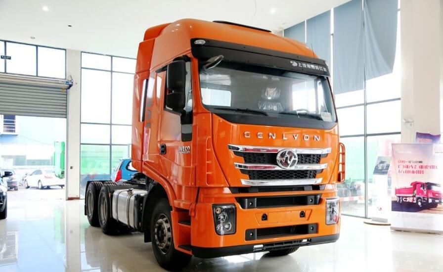 Iveco Genlyon 6X4 Tractor Trailer with 80-100 Ton Pulling