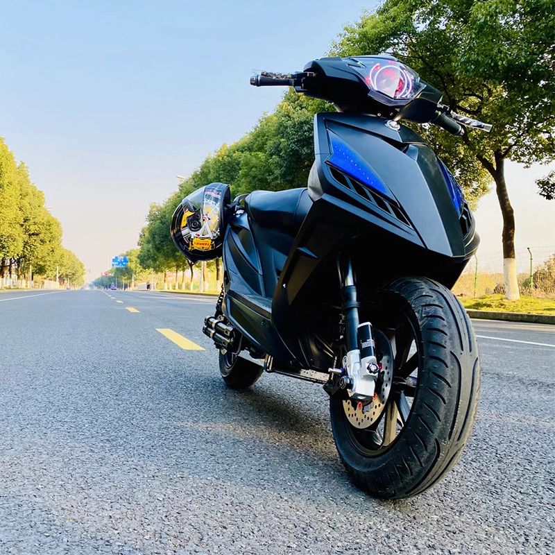 2020 3000W New and Population Electric Motorcycle &amp; Electric Scooter