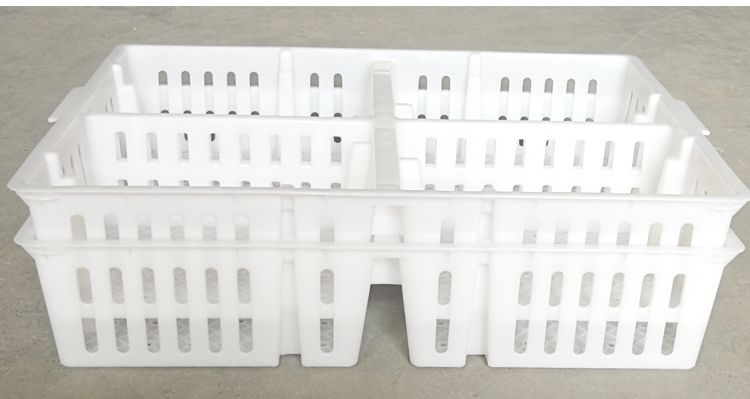 Plastic Chick Delivery Box for Hatchery Chick Turnover Box Four-Grid