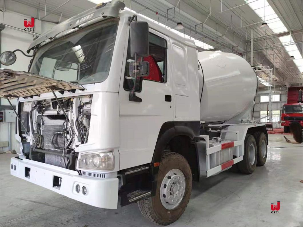 New in Stock Euro5 Sinotruk 6X4 HOWO Concrete Mixer Truck for Kazakhstan