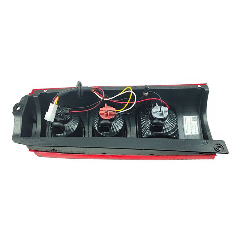 Car Spare Parts Rear Combination Lamp Light Right for DFSK V27 (3773020-91)