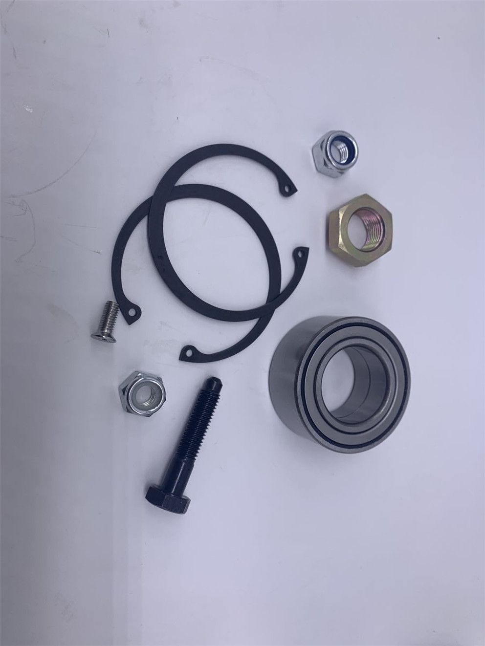 Vkba3600 328980 9195608 93362342 328980 9195608 Auto Bearing Kit with Good Quality