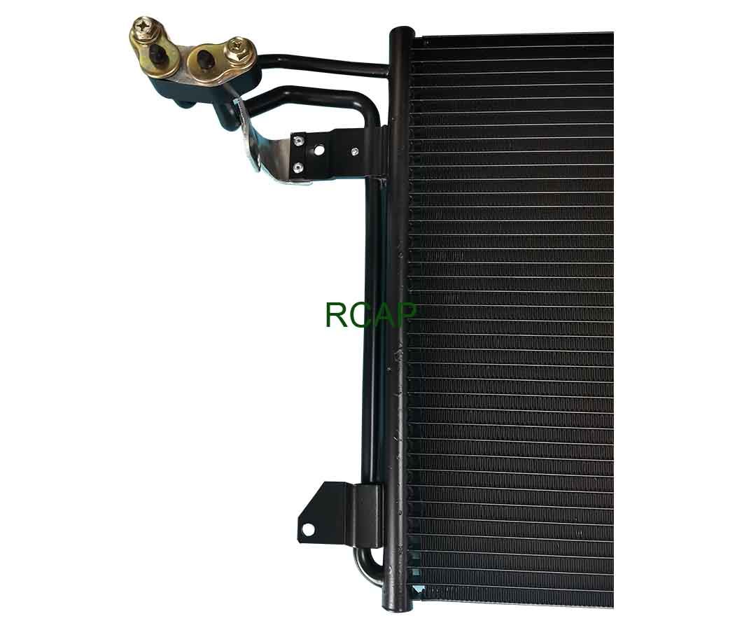 Air Conditioning Auto Parts High Quality Condenser for Toyota Touran Sagitar