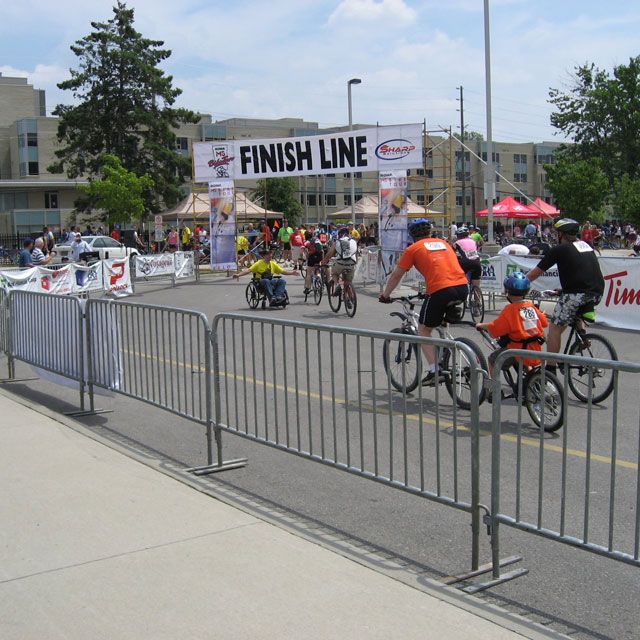 Best Quality Removable Galvanized Crowd Control Pedestrian Barrier