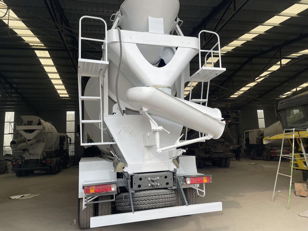 Factory Delivery Directly Good Condition Shacman 8cubic 10cubic 12cubic Concrete Mixer Truck for Sale