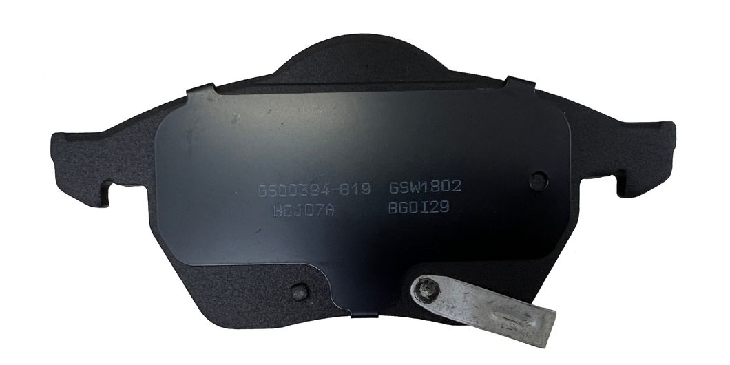 D819 Front Disc Ceramic Brake Pads for Saab 9-3 Convertible 9-5