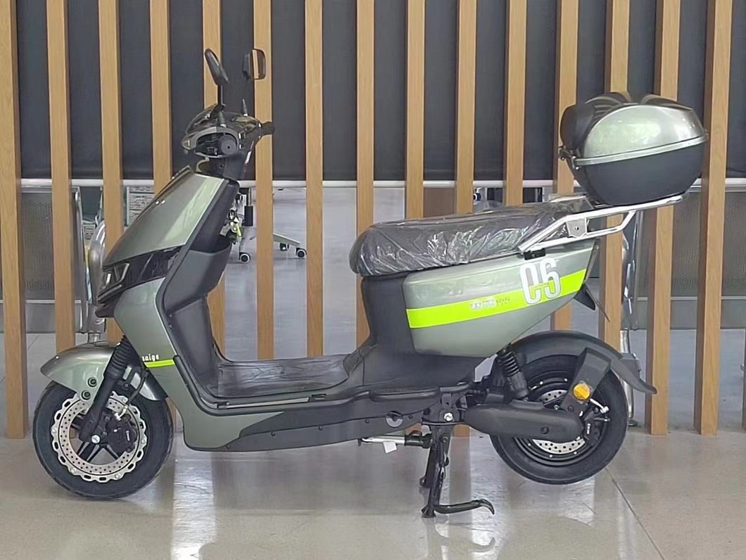 Saige 3c Electric Moped with 30mph Max Speed and Pedal